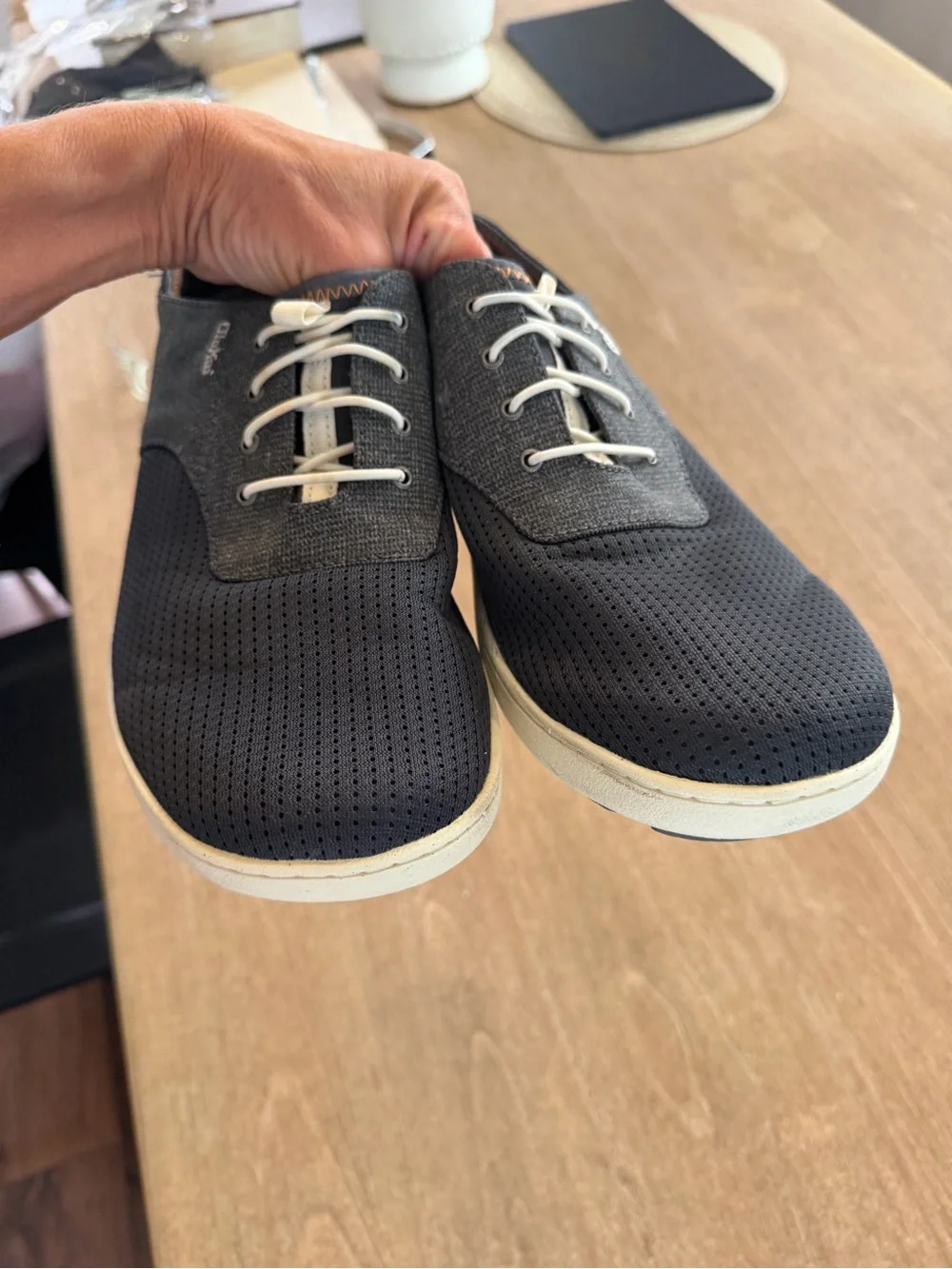 OluKai Men’s 10 Navy Perforated Slip-On Lace Sneakers Comfort Shoes